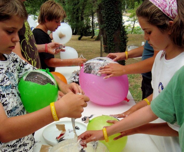 Village Camps International Summer Camp Ard&egrave;che, France 2019-07-26 https://www.villagecamps.com/journals_admin/images/256-6-July 12 15020080315.jpg